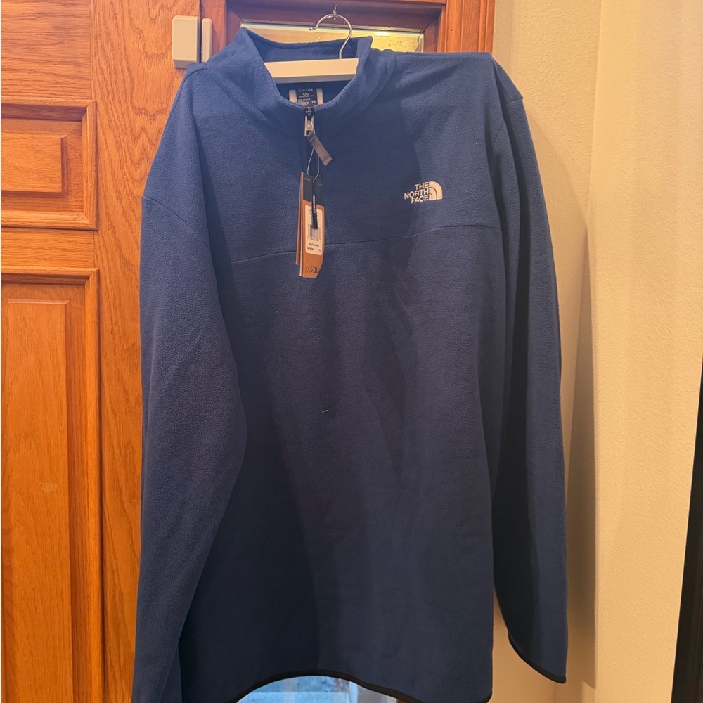 The North Face Men's Navy Sweatshirt
